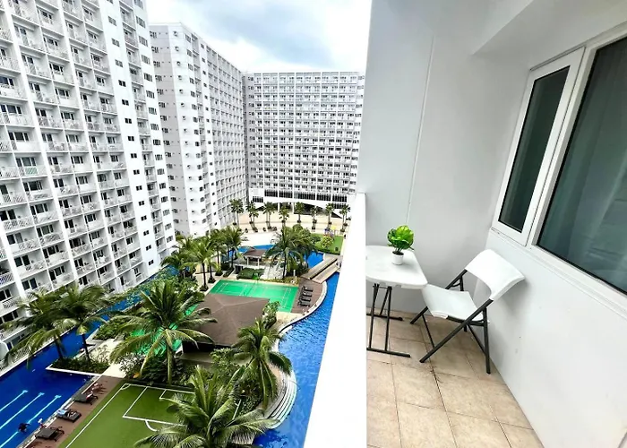 Hébergement de vacances Staycation Pasay Near Airport & Mall Of 1006