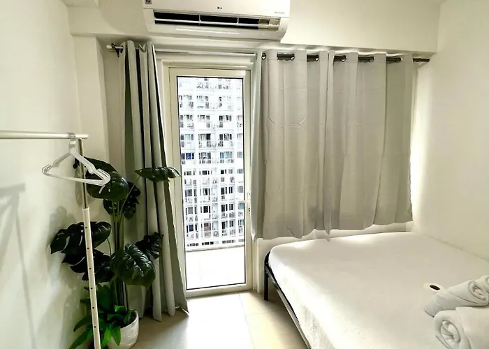 Staycation Pasay Near Airport & Mall Of 1006 *