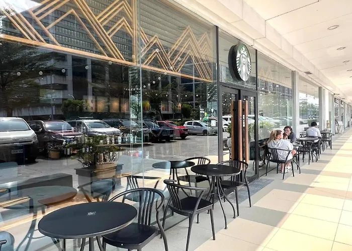 Hébergement de vacances Staycation Pasay Near Airport & Mall Of 1006 *